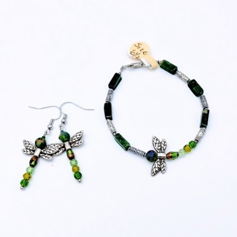 AVENTURINE GREEN* DRAGONFLY A SYMBOL OF HOPE*BRACELET&EARRINGS SET*HANDCRAFTED